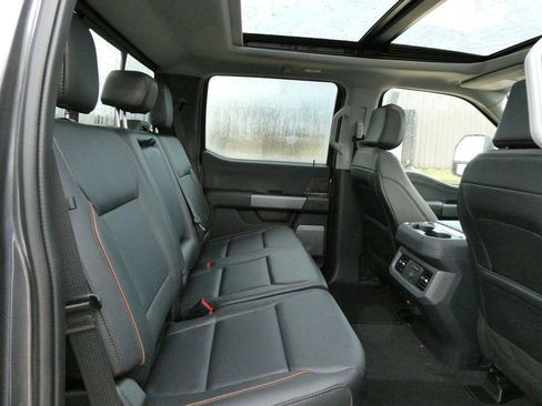New 2026 Ford F350 Lariat w/ Black Appearance Package AWD/4WD image 13