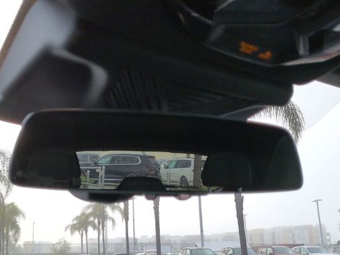 Used 2025 BMW X3 xDrive30i w/ Convenience Package image 26