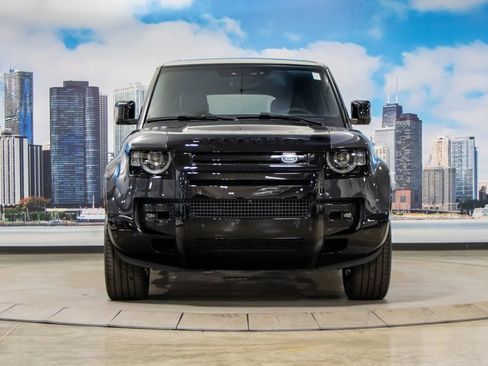 New 2025 Land Rover Defender 130 X image 3