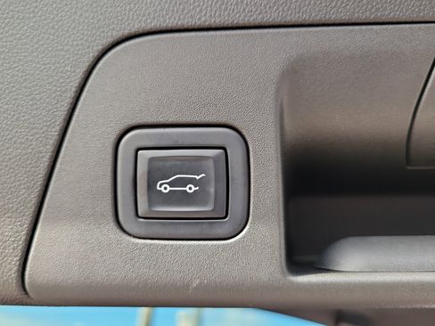 Used 2021 Buick Envision Preferred image 17