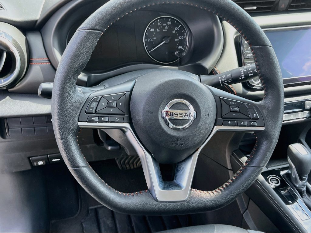 Used 2024 Nissan Kicks SR w/ SR Premium Package FWD image 11