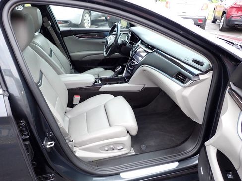 Used 2013 Cadillac XTS Luxury w/ Driver Awareness Package AWD/4WD image 11