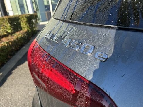 New 2025 Mercedes-Benz GLE 450e 4MATIC image 6