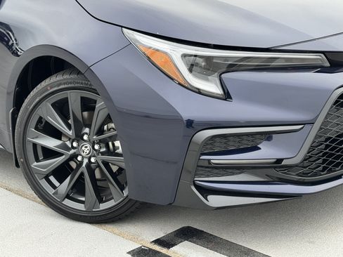 New 2026 Toyota Corolla SE w/ SE Premium Package FWD image 10