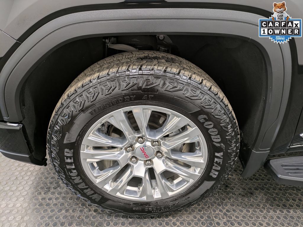 Used 2023 GMC Sierra 1500 Denali w/ Technology Package AWD/4WD image 7