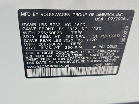Used 2024 Volkswagen Atlas SE FWD image 35