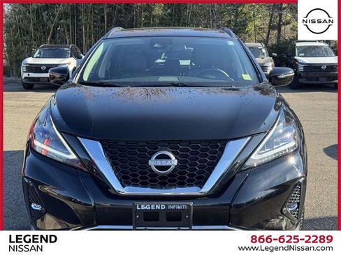 Used 2024 Nissan Murano SV image 2