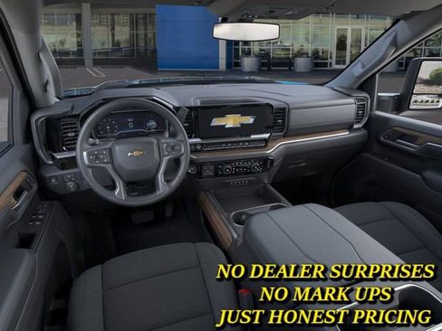 New 2026 Chevrolet Silverado 2500 LT image 15