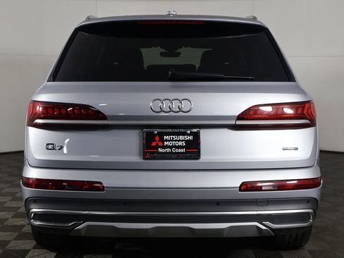 Used 2022 Audi Q7 3.0T Premium Plus image 12