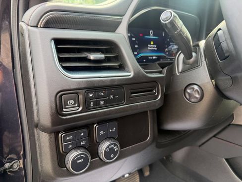Used 2024 Chevrolet Tahoe RST w/ Luxury Package AWD/4WD image 12