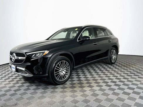 Certified 2024 Mercedes-Benz GLC 300 4MATIC image 2