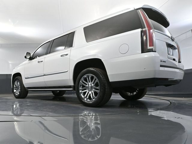 Used 2017 Cadillac Escalade ESV 4WD image 51