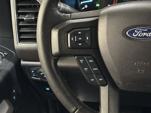 Used 2020 Ford F150 XLT w/ Equipment Group 302A Luxury AWD/4WD image 29