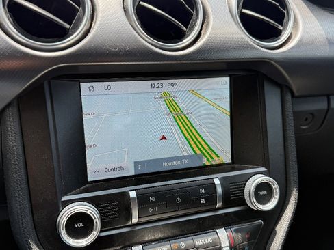 Used 2019 Ford Mustang Premium w/ Equipment Group 201A RWD image 30