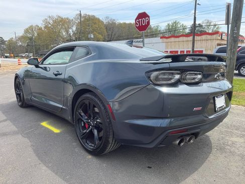 Used 2021 Chevrolet Camaro SS image 4