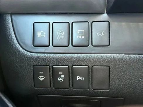 Used 2017 Toyota Highlander Limited Platinum w/ Carpet Mat Package FWD image 21