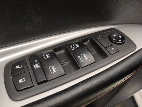 Used 2019 Dodge Journey GT image 27