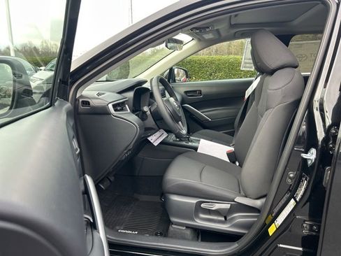 New 2026 Toyota Corolla Cross LE image 14