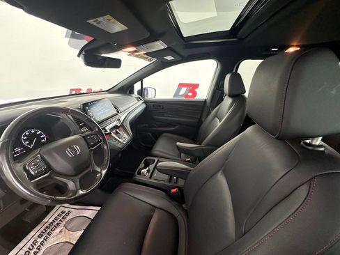 Used 2025 Honda Odyssey Sport-L image 10