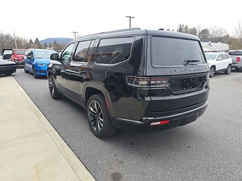 Certified 2025 Jeep Grand Wagoneer Series II Obsidian w/ Quick Order Packagew 28T image 4