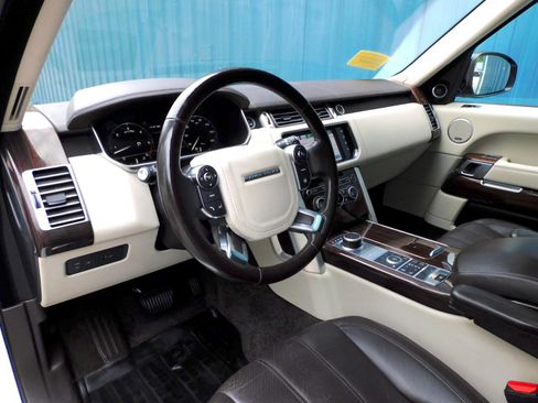 Used 2016 Land Rover Range Rover HSE AWD/4WD image 13