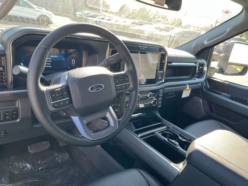 New 2026 Ford F250 Lariat image 9