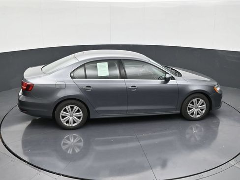 Used 2017 Volkswagen Jetta S FWD image 17