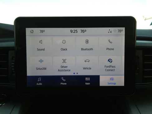 Used 2022 Ford Explorer XLT w/ Class IV Trailer Tow Package image 24