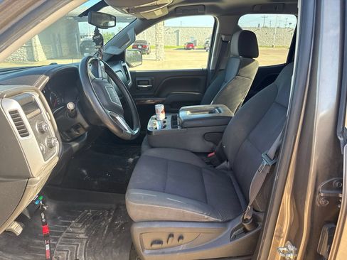 Used 2015 GMC Sierra 1500 SLE w/ SLE Value Package AWD/4WD image 11
