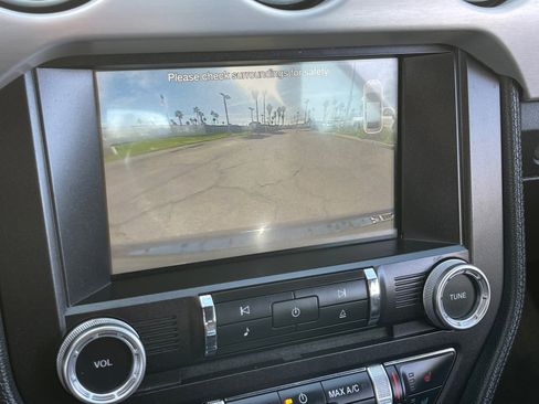 Used 2017 Ford Mustang GT Premium image 29