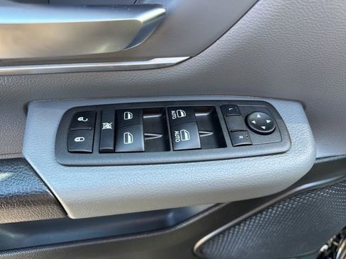 Used 2022 RAM 1500 Big Horn image 9