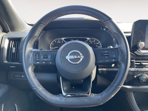 Used 2024 Nissan Pathfinder Rock Creek AWD/4WD image 12