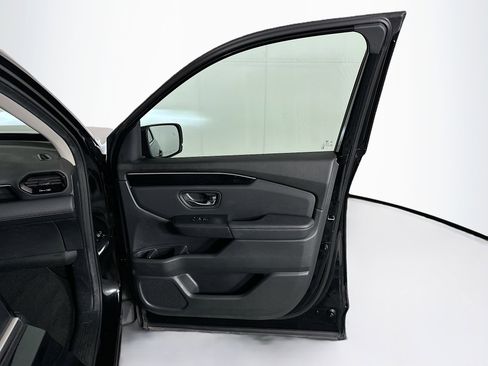 Used 2024 Honda Pilot EX-L image 33