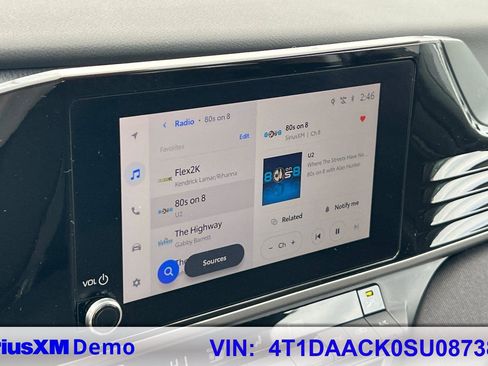 Certified 2025 Toyota Camry LE image 27