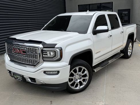 Used 2017 GMC Sierra 1500 Denali AWD/4WD image 2