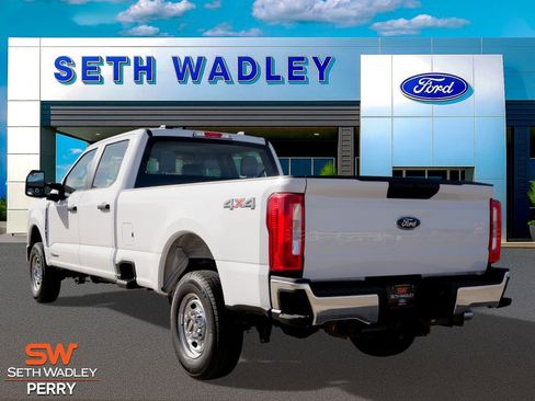 New 2026 Ford F250 XL w/ XL Chrome Package image 6