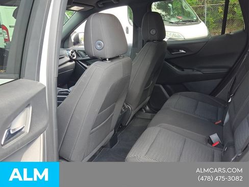Used 2025 Chevrolet Equinox LT FWD image 7
