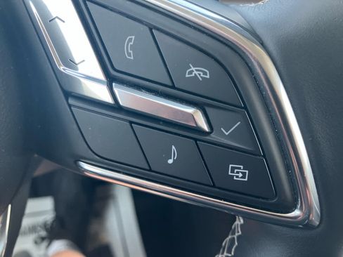 Used 2025 Buick Envision Sport Touring AWD/4WD image 19