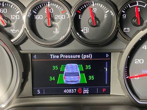 Used 2023 Chevrolet Tahoe LS image 17