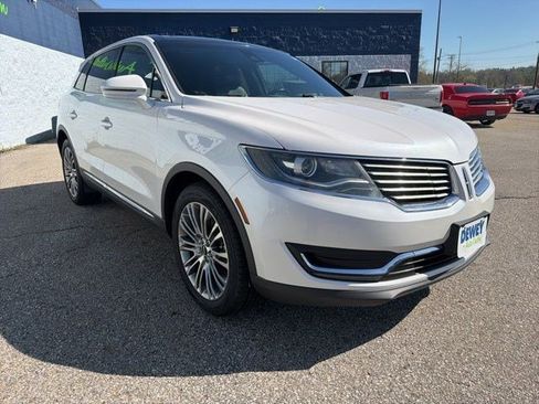 Used 2016 Lincoln MKX Reserve w/ Climate Package AWD/4WD image 7