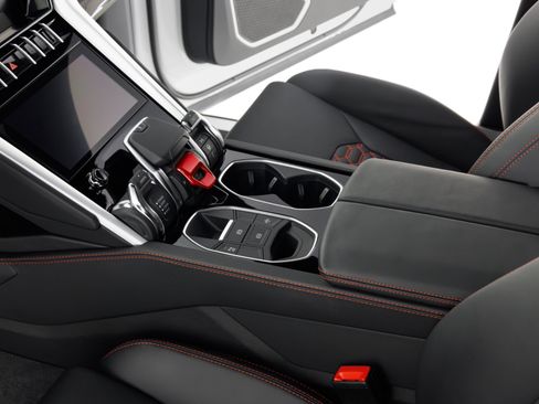 Used 2024 Lamborghini Urus S AWD/4WD image 26