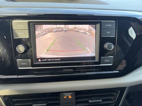 Used 2023 Volkswagen Taos S image 13