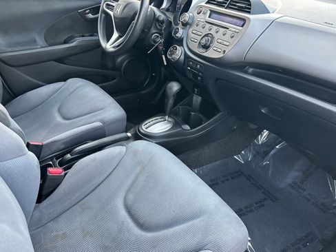 Used 2012 Honda Fit image 17