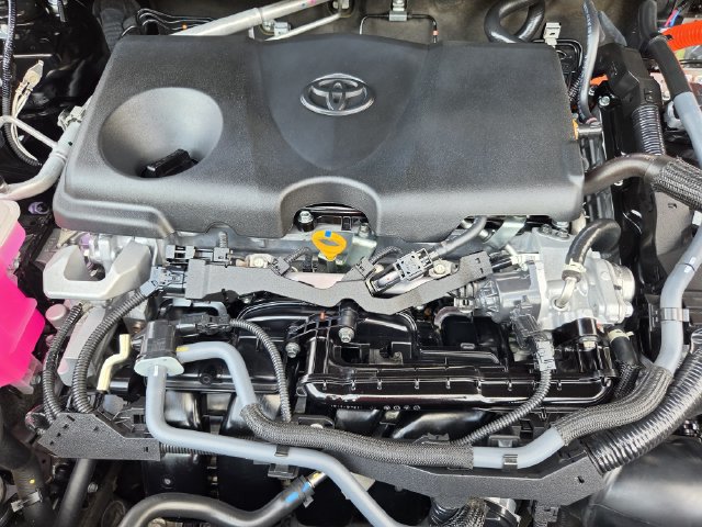 Certified 2024 Toyota RAV4 XLE Premium AWD/4WD image 26