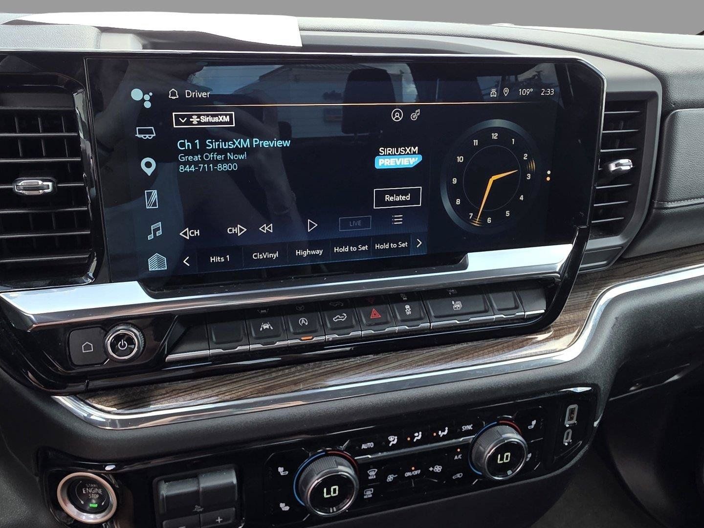 Used 2025 Chevrolet Silverado 1500 LT RWD image 13