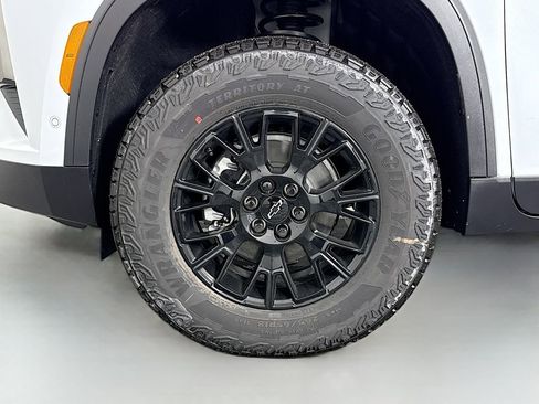 New 2026 Chevrolet Traverse Z71 w/ Enhanced Driving Package image 32