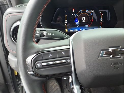 Used 2023 Chevrolet Colorado Z71 w/ Z71 Convenience Package 2 image 15