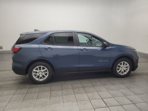Used 2024 Chevrolet Equinox LS w/ LS Convenience Package FWD image 10