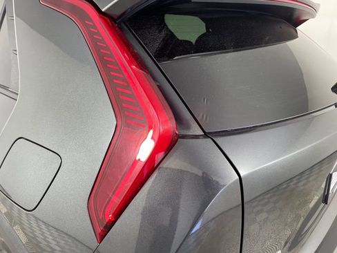 Certified 2024 Kia Niro EX FWD image 20