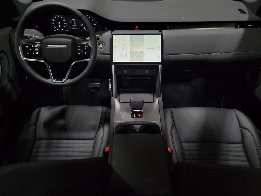New 2024 Land Rover Discovery Sport Dynamic SE AWD/4WD image 25